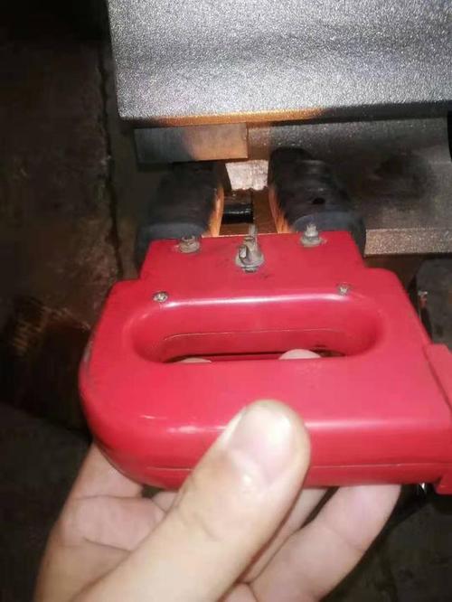 工模具修复冷焊机与精密补焊机有什么区别?